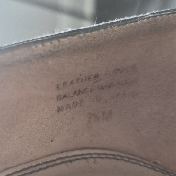 Vintage Gray Suede Bow Pumps - Handmade in Spain - Size 7.5M - Picture 2 of 6